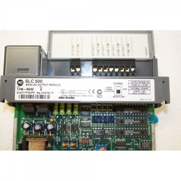 1746-NO4V Analogue Output AAllen-Bradley NEW