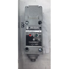 802PR-LBAC1 /E Proximity Switch Mini QD AC/DC