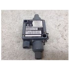 Allen Bradley 836TD452J NSFP **GENUINE** AB 836T D452J