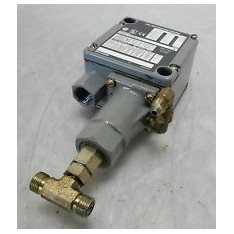 836T-T300JX7 (Surplus New In factory packaging)