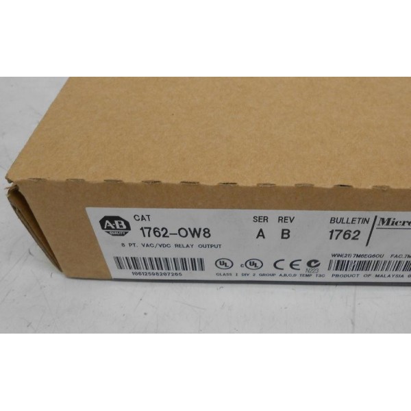 1762-OW8 Input Module