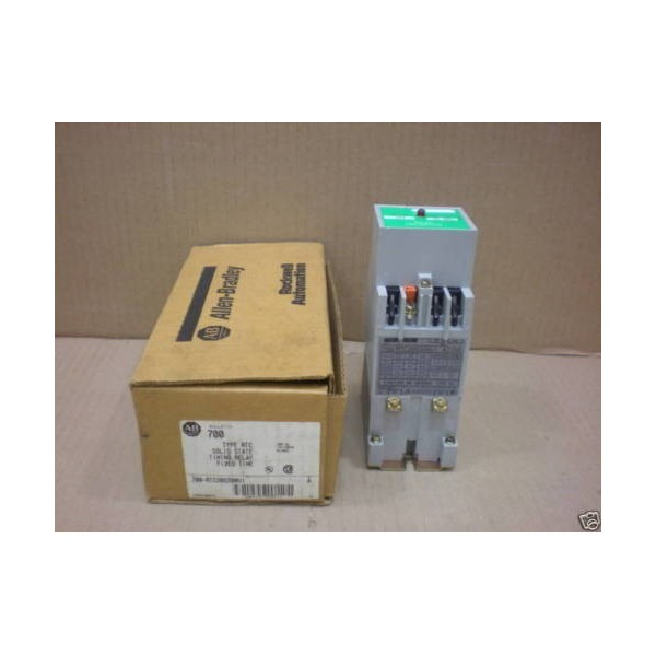 1 NIB ALLEN BRADLEY 700-RTC20S300U1 TIMING RELAY 120V 30 SEC 700RTC20S300